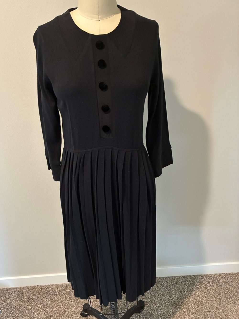 Marc Jacobs black pleated sweater dress